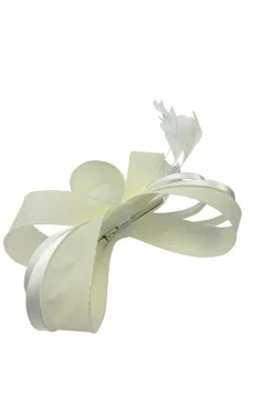 Bow Shaped Fascinator With Satin Loops & Feathers In Cream by SVNX