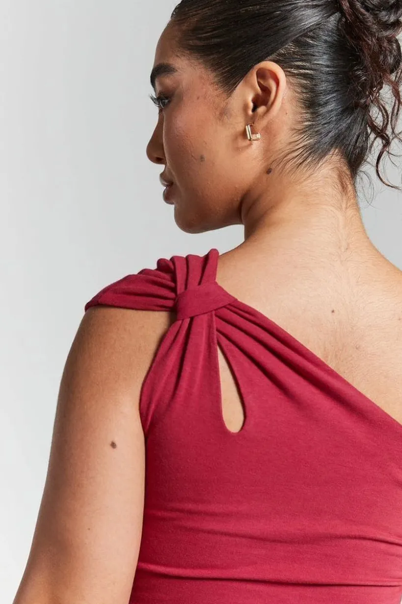 Burgundy One Shoulder Knot Bodysuit by InFlair