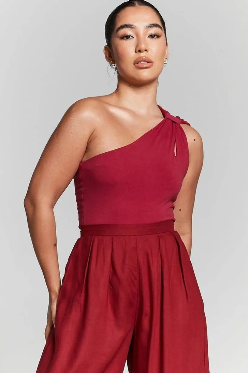Burgundy One Shoulder Knot Bodysuit by InFlair