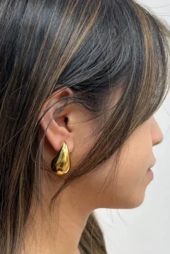 Chunky Waterdrop Earrings In Gold by SVNX