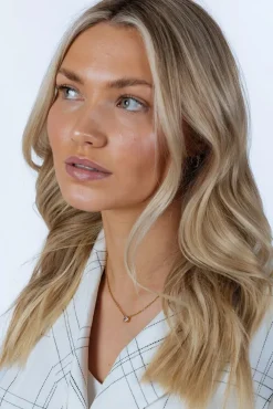 Dainty Crystal Necklace - Gift Boxed by SVNX