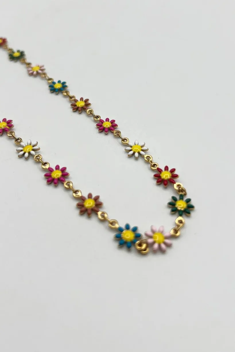 Daisy Chain Necklace In Multi Gold by SVNX