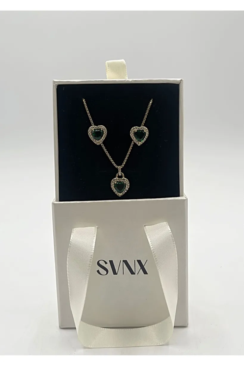Emerald Green Diamante Heart Necklace And Earrings Set In Gold by SVNX