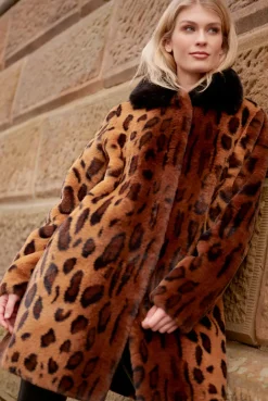 Gigi Coat- Leopard by Pia Rossini