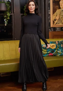 Knit Top And Pleated Skirt Maxi Dress In Black by Angeleye
