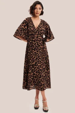 Leopard Midi Dress With Short Sleeves by Liquorish