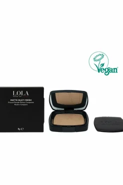 Matte Silky Finish Pressed Powder - Dark skin tone by Lola Make up