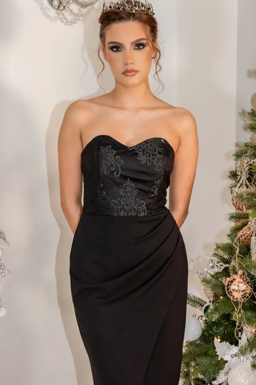 Melina by Saint A