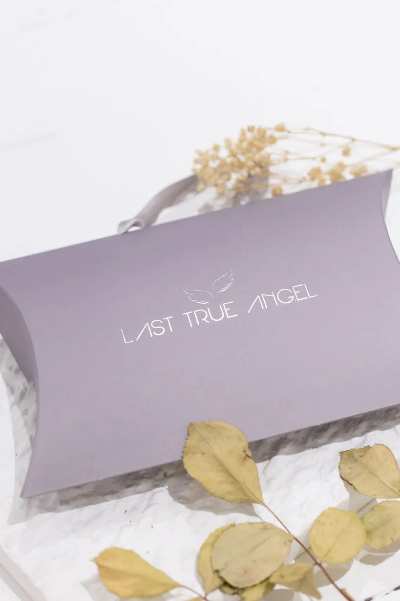 Mid Cream Hair Claw With Monochrome Heart by Last True Angel