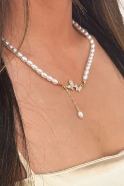 Pearl Chain Necklace With Butterfly Pendant - Gift Boxed by SVNX
