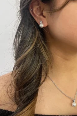 Pearl Diamante Earrings & Necklace Set In Silver by SVNX