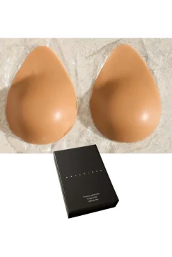 Premium 3D Invisible Sculpt, Lift And Go Adhesive Bra by Naylaleex