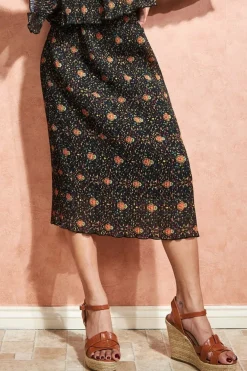 Printed Shirred Midi Skirt - Black by City Goddess